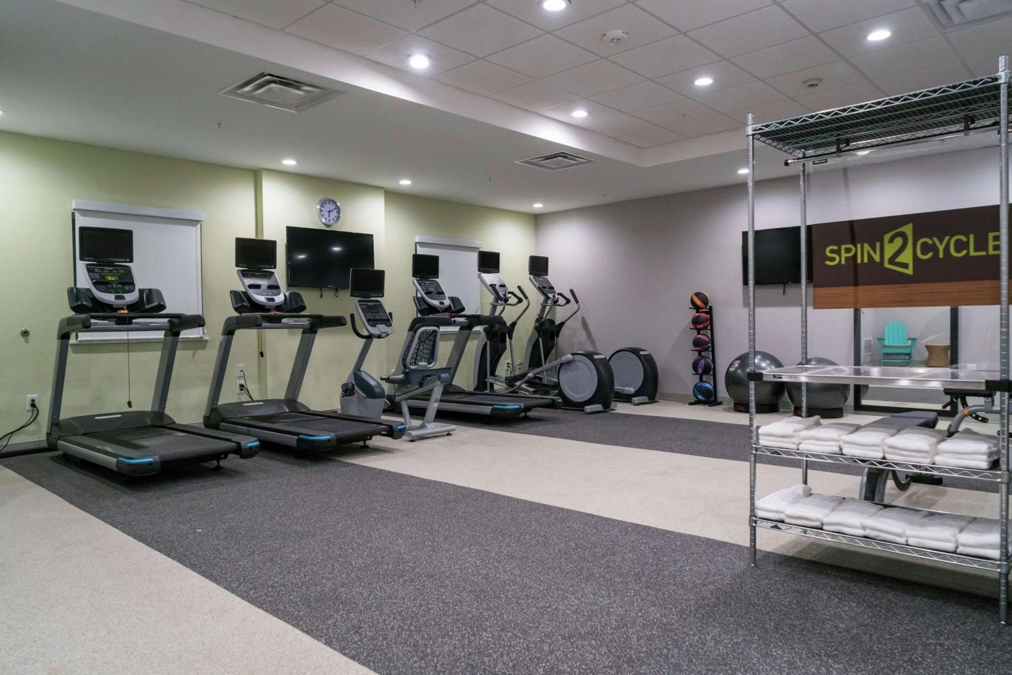 Home2 By Hilton Jackson Airport Area Hotel 3*